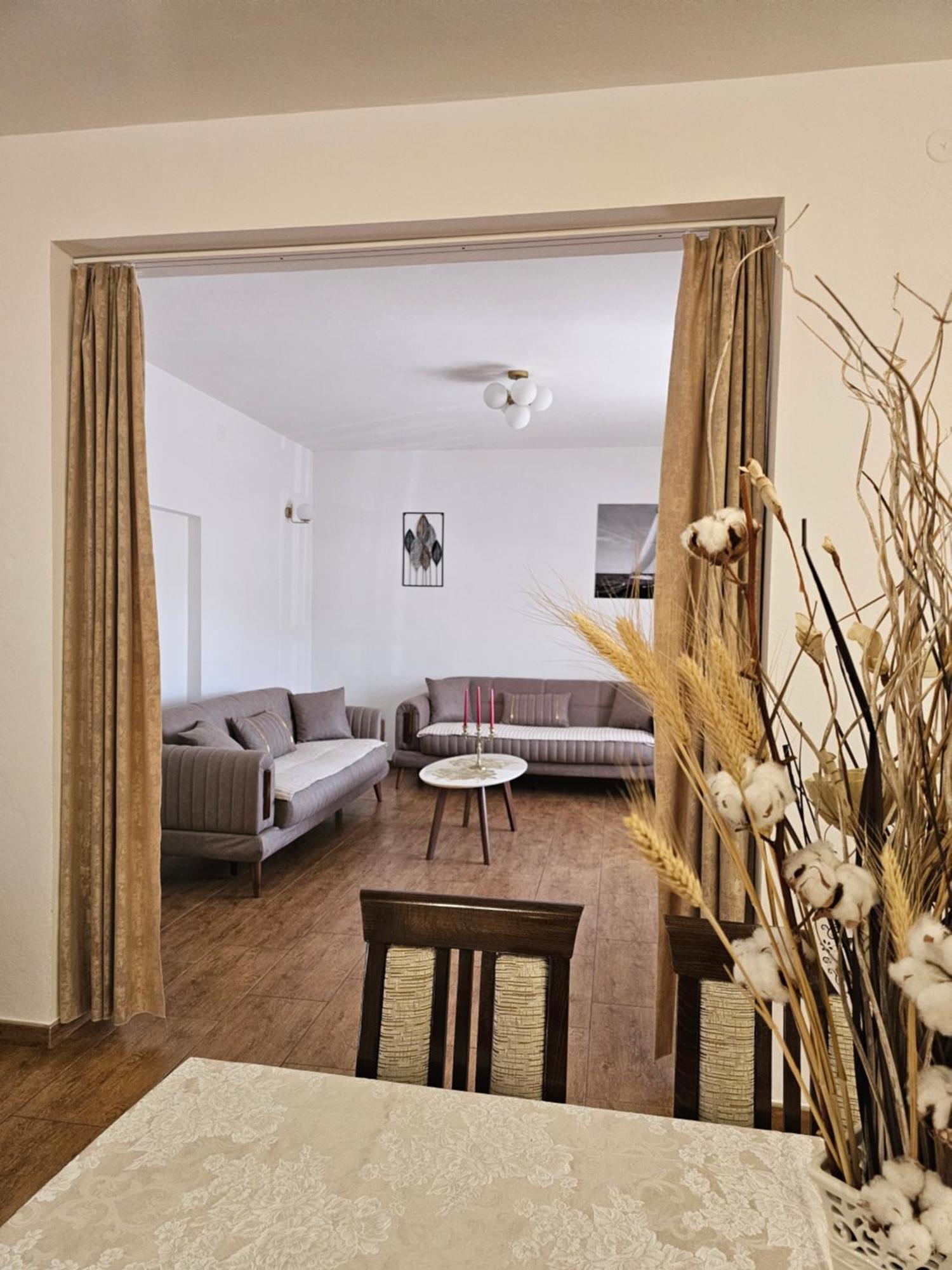 Apartments Nadja Котор Екстер'єр фото